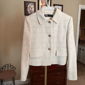 Zara Cream Tweed Cropped Blazer with Gold Buttons
